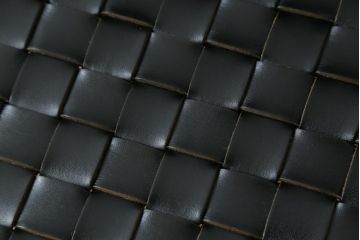 中古　極美品　arflex(アルフレックス)　NT SLIM(エヌティー スリム)　本革(レザー)　スタイリッシュなデザインが魅力のアームレスチェア(ダイニングチェア、椅子、イス)(R-065451)