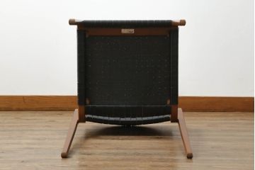 中古　極美品　arflex(アルフレックス)　NT SLIM(エヌティー スリム)　本革(レザー)　スタイリッシュなデザインが魅力のアームレスチェア(ダイニングチェア、椅子、イス)(R-065451)