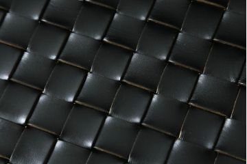 中古　極美品　arflex(アルフレックス)　NT SLIM(エヌティー スリム)　本革(レザー)　スタイリッシュなデザインが魅力のアームレスチェア(ダイニングチェア、椅子、イス)(R-065452)