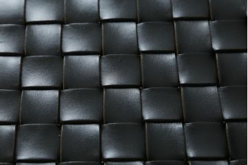 中古　極美品　arflex(アルフレックス)　NT SLIM(エヌティー スリム)　本革(レザー)　スタイリッシュなデザインが魅力のアームレスチェア(ダイニングチェア、椅子、イス)(R-065452)