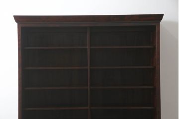 中古　美品　九州民芸家具　引き戸の木目が魅力!上品な佇まいの食器棚(収納棚、キャビネット、飾り棚、戸棚)(R-065458)