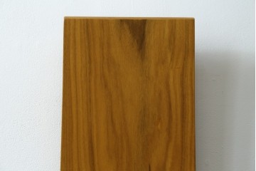 中古　美品　サポリティイタリア(Saporiti Italia)　オブジェのような美しい佇まいに目を奪われるチェア　(R-065459)