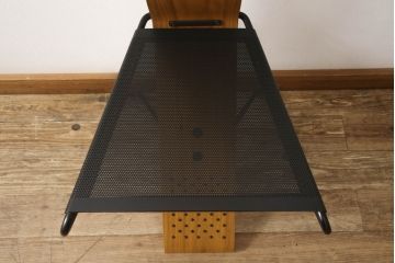 中古　美品　サポリティイタリア(Saporiti Italia)　オブジェのような美しい佇まいに目を奪われるチェア(椅子、イス)(R-065459)