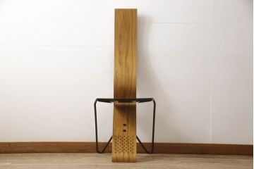 中古　美品　サポリティイタリア(Saporiti Italia)　オブジェのような美しい佇まいに目を奪われるチェア(椅子、イス)(R-065460)