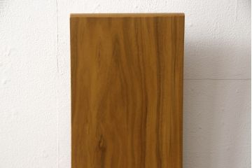 中古　美品　サポリティイタリア(Saporiti Italia)　オブジェのような美しい佇まいに目を奪われるチェア(椅子、イス)(R-065460)