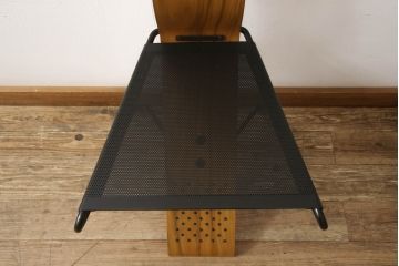 中古　美品　サポリティイタリア(Saporiti Italia)　オブジェのような美しい佇まいに目を奪われるチェア(椅子、イス)(R-065460)