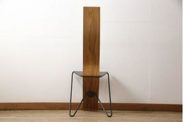 中古　美品　サポリティイタリア(Saporiti Italia)　オブジェのような美しい佇まいに目を奪われるチェア(椅子、イス)(R-065460)