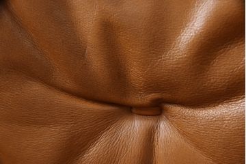 中古　EKORNES(エコーネス)　ロイヤルシリーズ　本革(レザー)　極上のくつろぎの時間を演出するストレスレスチェア+オットマンのセット(クラシックベース、アームチェア、リクライニングチェア、椅子、イス、1人掛けソファ、1Pソファ、フットスツール、北欧)(定価約46万円)(R-065468)
