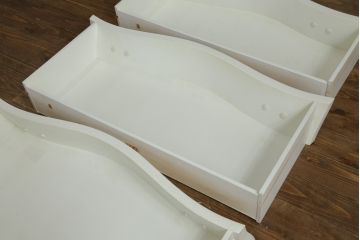 中古　美品　イタリア高級家具　SILIK(シリック)　ロココ調　Art.726　丸みを帯びたデザインが可愛らしい3段チェスト(コモード、サイドチェスト、ドロワー、引き出し)(定価約90万円)(R-065469)