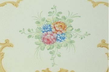 中古　美品　イタリア高級家具　SILIK(シリック)　ロココ調　Art.726　丸みを帯びたデザインが可愛らしい3段チェスト(コモード、サイドチェスト、ドロワー、引き出し)(定価約90万円)(R-065469)