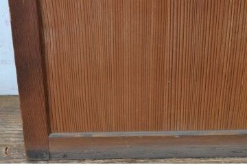 アンティーク建具　上質な銅製のつまみ付き舞良戸扉1枚(まいらど、板戸、ドア)(R-065471)