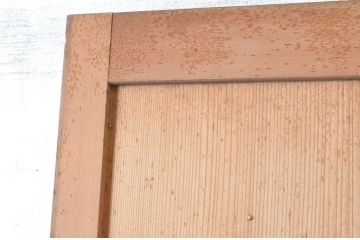 アンティーク建具　美しい柾目が魅力的な舞良戸1枚(まいらど、扉、ドア、板戸)(R-065476)