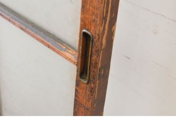 アンティーク建具　経年を感じさせる古い木味が魅力のガラス戸2枚セット(引き戸、格子戸、マス目)(R-065480)