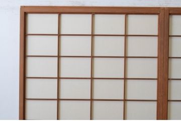 アンティーク建具　　腰板柾目に横桟の入った障子戸2枚セット(引き戸)(R-065484)