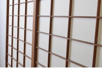 アンティーク建具　　腰板柾目に横桟の入った障子戸2枚セット(引き戸)(R-065484)
