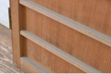 アンティーク建具　昭和初期　上手物!!　美しい柾目　銅のつまみ付き　舞良戸扉1枚(まいらど、板戸、ドア)(R-065485)