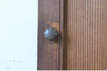 アンティーク建具　昭和初期　上手物!!　美しい柾目　銅のつまみ付き　舞良戸扉1枚(まいらど、板戸、ドア)(R-065485)