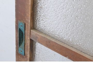アンティーク建具　経年によって増した味わいが魅力的な横桟ガラス戸1枚(引き戸)(R-065487)