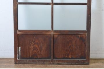 アンティーク建具　経年を感じさせる木味が魅力のガラス戸1枚(引き戸)(R-065488)
