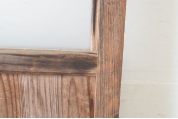 アンティーク建具　温かみのある木味が魅力のガラス戸1枚(引き戸)(R-065491)