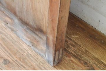 アンティーク建具　温かみのある木味が魅力のガラス戸1枚(引き戸)(R-065491)