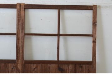 アンティーク建具　レトロな雰囲気のガラス窓付き両開き扉(ドア、木製ドア、ガラスドア、開き戸)(R-065492)