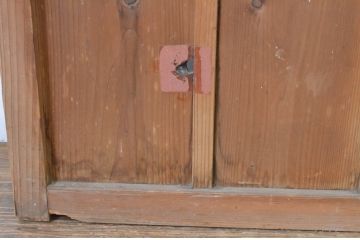 アンティーク建具　レトロな雰囲気のガラス窓付き両開き扉(ドア、木製ドア、ガラスドア、開き戸)(R-065492)
