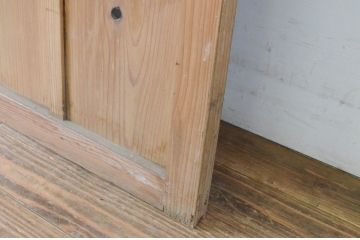 アンティーク建具　レトロな雰囲気のガラス窓付き両開き扉(ドア、木製ドア、ガラスドア、開き戸)(R-065492)
