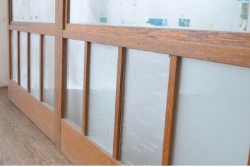 アンティーク建具　レトロデザインのダイヤガラス入りガラス戸4枚セット(引き戸)(R-065495)