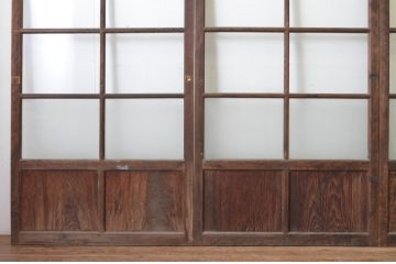 アンティーク建具　経年の趣ある木味が魅力のガラス戸4枚セット(引き戸)(R-065500)