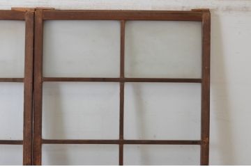 アンティーク建具　温かみのある木味が魅力のガラス戸2枚セット(引き戸)(R-065501)