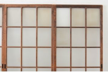 アンティーク建具　上手物!!両面面取り加工　温かみのある木味が魅力のガラス戸4枚セット(引き戸、格子戸、マス目)(R-065511)