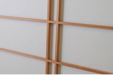 ビンテージ建具　上げ下げできる障子付き　和テイストのお部屋作りにお勧めな格子戸2枚セット(ヴィンテージ、引き戸、障子戸)(R-065513)