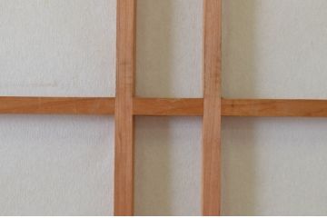 ビンテージ建具　上げ下げできる障子付き　和テイストのお部屋作りにお勧めな格子戸2枚セット(ヴィンテージ、引き戸、障子戸)(R-065513)