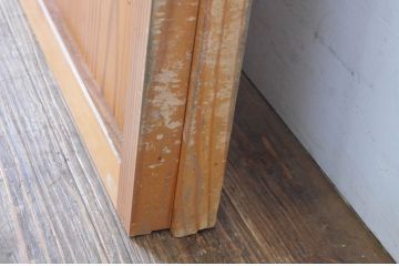 ビンテージ建具　上げ下げできる障子付き　和テイストのお部屋作りにお勧めな格子戸2枚セット(ヴィンテージ、引き戸、障子戸)(R-065513)