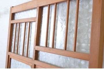 アンティーク建具　昭和レトロ　かわいいデザインが魅力のガラス戸1枚(引き戸)(R-065515)