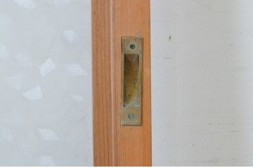 ビンテージ建具　昭和レトロ　かわいいデザインが魅力のガラス戸1枚(引き戸、ヴィンテージ)(R-065516)