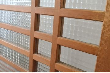 ビンテージ建具　チェッカーガラスの背の高いガラス戸2枚セット(引き戸、ヴィンテージ)(R-065517)
