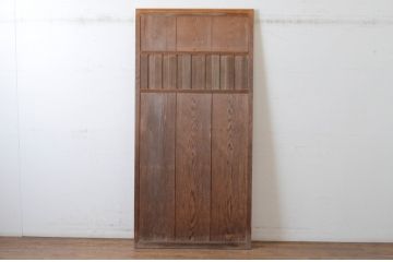 アンティーク建具　経年を感じる木肌が味わい深い無双付きの雨戸1枚(引き戸、板戸)(R-065523)