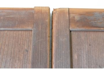ビンテージ建具　経年を感じさせる木味が魅力の雨戸3枚セット(板戸、引き戸、ヴィンテージ)(R-065524)