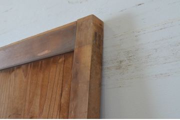 ビンテージ建具　経年を感じさせる木味が魅力の雨戸3枚セット(板戸、引き戸、ヴィンテージ)(R-065524)