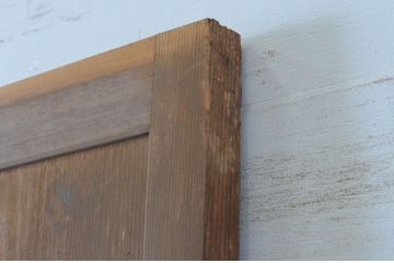 ビンテージ建具　経年を感じさせる木味が魅力の雨戸2枚セット(板戸、引き戸、ヴィンテージ)(R-065525)