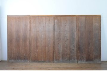 ビンテージ建具　経年を感じさせる木味が魅力の雨戸4枚セット(板戸、引き戸、ヴィンテージ)(R-065526)