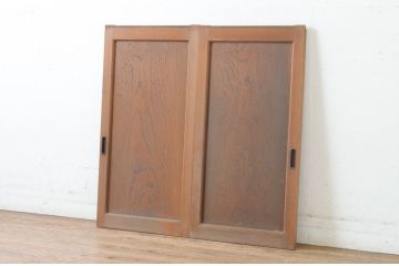 アンティーク建具　総欅(ケヤキ)材　1枚板のシンプルな引き戸2枚セット(板戸、窓)(R-065529)