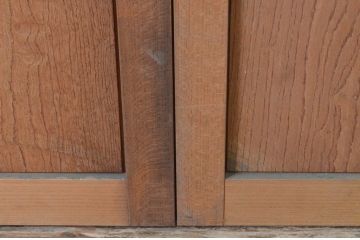 アンティーク建具　総欅(ケヤキ)材　1枚板のシンプルな引き戸2枚セット(板戸、窓)(R-065529)