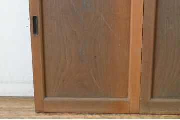 アンティーク建具　総欅(ケヤキ)材　1枚板のシンプルな引き戸2枚セット(板戸、窓)(R-065530)