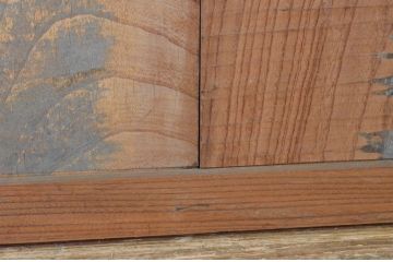 アンティーク建具　総欅(ケヤキ)材　温かみのある木が味わい深いシンプルな引き戸2枚セット(板戸、窓)(R-065531)