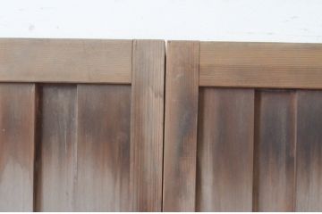 アンティーク建具　古い木味が魅力的な無双戸2枚セット(窓、引き戸)(R-065536)