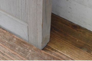 アンティーク建具　古い木味が魅力的な無双戸2枚セット(窓、引き戸)(R-065536)