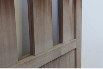 アンティーク建具　古い木味が魅力的な無双戸2枚セット(窓、引き戸)(R-065536)
